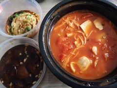 -渝是乎川渝小炒(新世界百货望京店)