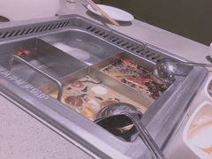 -海底捞火锅(高新万达店)