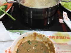 -呷哺呷哺(万达新世界店)
