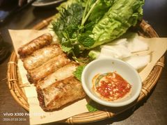 -大头虾越式风味餐厅(光明广场店)