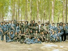 -亲兄弟真人CS团建拓展基地