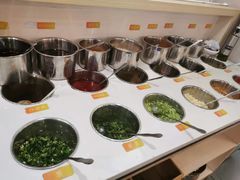 自助调料区-三头牛·潮汕牛肉生蚝火锅 (夏湾店)