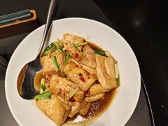 -忆江南·临江鱼馆