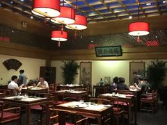 大堂-那家小馆•北京菜•烤鸭(中关村店)