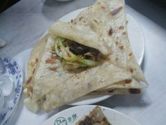 白饼加铁板肉也好吃！-清真永恒华威肉饼(潘家园店)