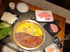 -小天鹅火锅·一线江景洪鼎旗舰店(洪崖洞店)