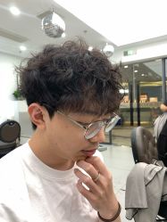-尤司男士国潮理发馆