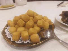 椒盐豆腐粒-帝皇楼