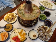 -鼎盛山海火锅(北戴河刘庄夜市老虎石浴场店)
