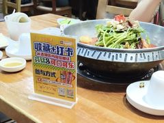 -喇喇排骨火锅·传统韩式脊骨汤(望京西园总店)