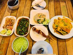 -Doo Dee Thai Food(Issan/Isaan/Esan)