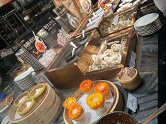 -雍容荟帝王蟹活龙虾展台自助(IFS黑金店)