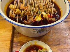 辣卤串串-拈签一笑黄牛肉辣卤串串