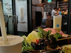 -湊湊火锅·茶憩(新中关购物中心店)