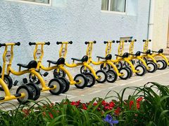 -红黄蓝幼儿园(颐东苑店)