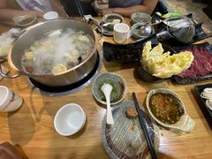 -云聚汇牛很鲜潮汕牛肉火锅(克拉玛依汉博店)