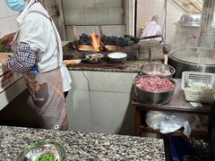 -正宗杨记普洱酸醋米线(总店)