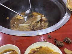 -哈尔滨东北铁锅炖(都督街店)