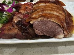 -香港新发烧腊茶餐厅(水围店)