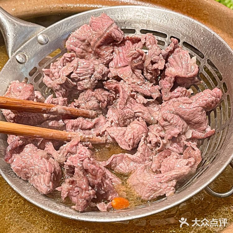 在上海,这醉鸡煲加鲜牛肉的神仙组合尊🉐️好顶❗️