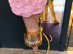 -VENCHI 闻绮(上海佛罗伦萨小镇店)
