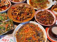 -堂瓦里·33年传统赣菜(第一街区店)