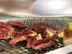 -肉甲韩国木炭烤肉(新壹街1店)