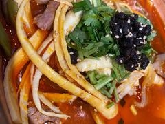 -成都你六姐·牛肉冒菜(城市集市合生汇店)