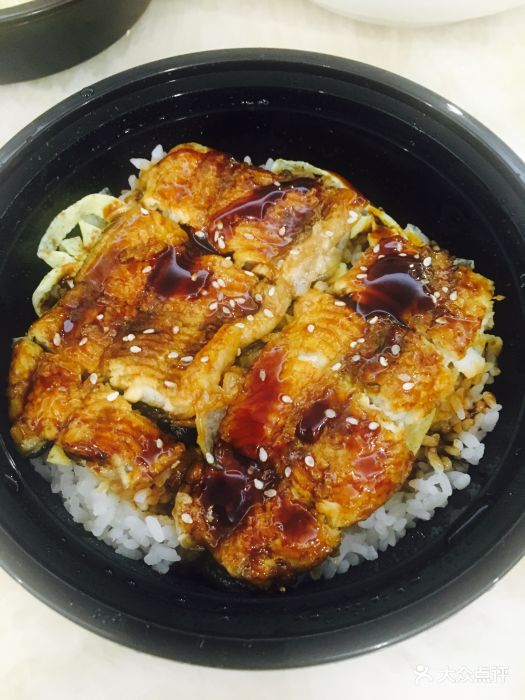 七条鱼·日料美人胶原锅(益乐店)烤鳗鱼饭图片