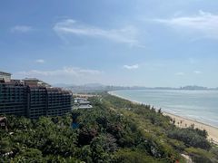 -三亚湾海居铂尔曼度假酒店