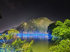 -星湖旅游景区七星岩