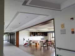 -快乐家园护理院-停车场