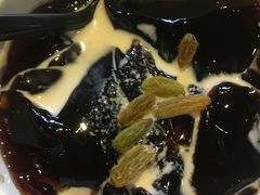 -龙巢盱眙龙虾·牛蛙·烧烤宵夜(八卦岭店)