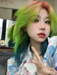 -藤野造型烫发染发