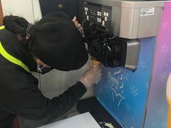 -全家便利店(东直门店)