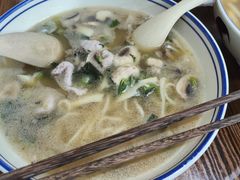 -何太太馄饨面铺(大浒东苑店)