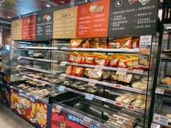 面包甜点陈列柜-ALDI奥乐齐超市(浦东大华锦绣优嘉店)