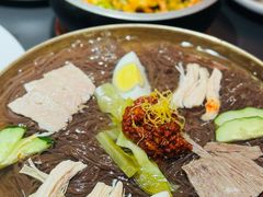 平壤牛肉冷面-松涛园朝鲜·海鲜·料理店(鸭绿江断桥店)