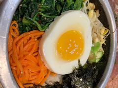 石锅拌饭-高丽苑韩国烤肉(海昌路旗舰店)