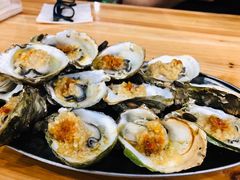 -蚝哥花姐湛江烤生蚝(美丽湾市场店)