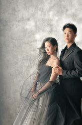 -雪中彩影婚纱摄影·微光艺术中心