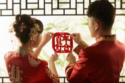 -雪中彩影婚纱摄影·微光艺术中心