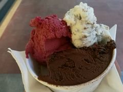 -VENCHI 闻绮(上海佛罗伦萨小镇店)