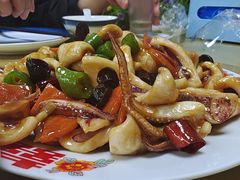 -崴海渔村(虹梅路店)