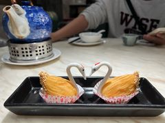 鲜果榴莲天鹅酥-陶陶居酒家(第十甫路总店)