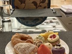 -圣丰索菲特·2 On 988 Café 自助餐厅