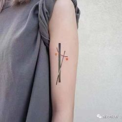 点击看大图 -龙之吻专业刺青·手工耳洞·纹身去色