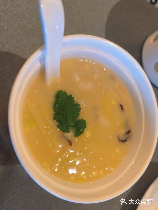 名佳荟鱼茸海鲜羹图片