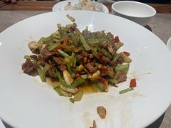 -北平小馆·烤鸭·家常菜(磨房北里店)