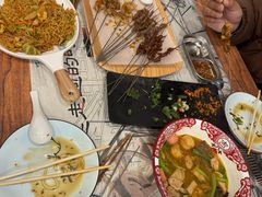 -泉哥小平房串店